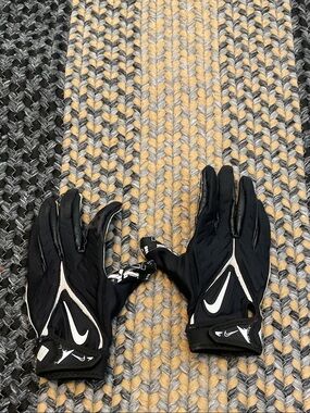 Nike Black and White Football Training Gloves